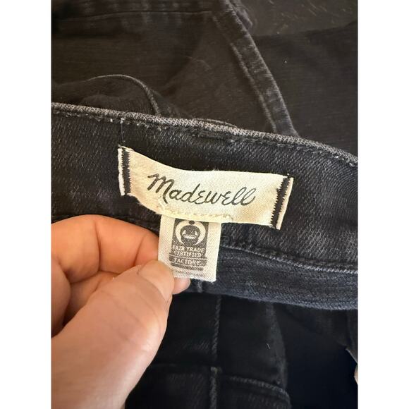 Madewell Jeans Women's 31T Mid Rise Kick Out Jeans - Picture 3 of 7